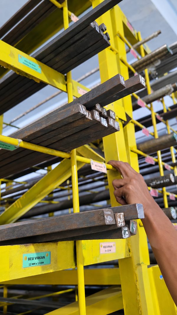 Besi as segi 4 virkan pejal, foto 7
